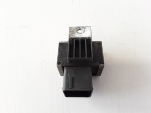RENAULT Megane II (2002–2009) Glow plug relay 9640469680 - 2