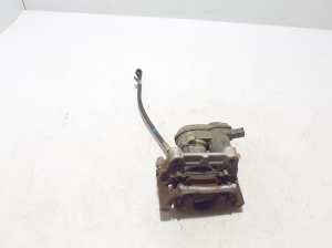   Rear brake caliper  - 58210CZ600 