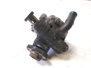 Servopumpe - 98VW3A674AA