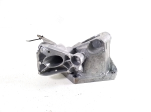   Engine bracket  - 32428049 