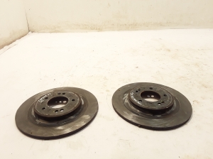 Hyundai Tucson (2015–2026) Tagumine piduriketas 58411N7000 - 2