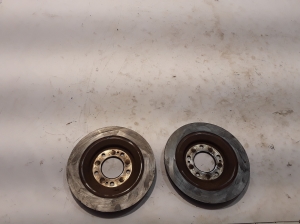 Hyundai Tucson (2015–2026) Tagumine piduriketas 58411N7000 - 3