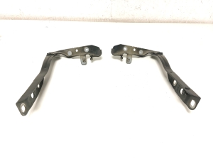 Citroen DS5 (2011–2019) Hood hinge 9803222580 - 2