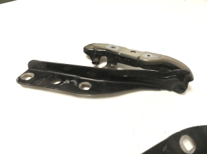 Citroen DS5 (2011–2019) Hood hinge 9803222580 - 4
