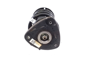 VOLVO XC40 (2017–2026) Front shock absorber and its components - 4