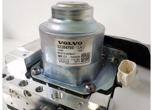 VOLVO XC40 (2017–2026) ABS plokk 32384760 - 3