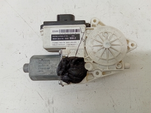 Rear side door window regulator motor - 69259662