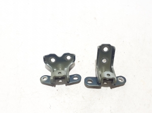   Front door top hinge  - 793102V000 