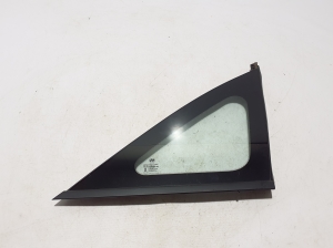   Rear quarter glass  - 87820N7000 