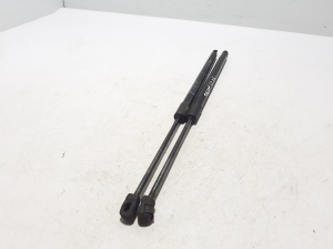 Hyundai Tucson (2015–2026) Trunk lid strut - 3