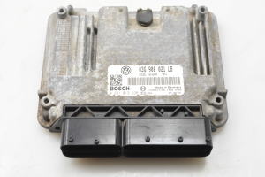 Motorsteuergerät - 03G906021LB