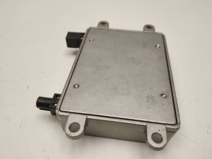 Mercedes Benz E-Class W211 (2002–2009) Antenna amplifier A2118200885 - 2