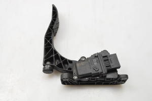 AUDI A6 C6 (2004–2011) Gaspedal 4F1723523B - 2