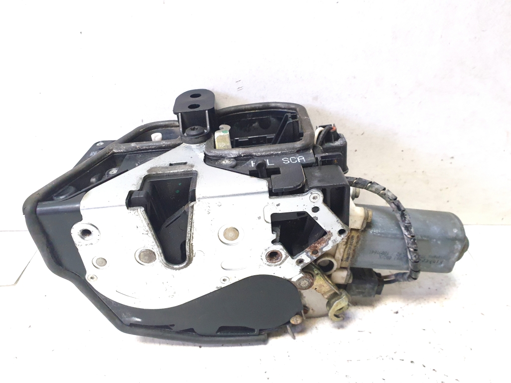 BMW 7 SERIJA E65 (2001–2008) Tagumise külgukse lukk 206007301B03091 BMW 7 SERIJA E65 (2001–2008) Tagumise külgukse lukk 206007301B03091
