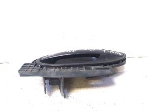 BMW 7 SERIJA E65 (2001–2008) Türaußengriff hinten 70137031 - 3