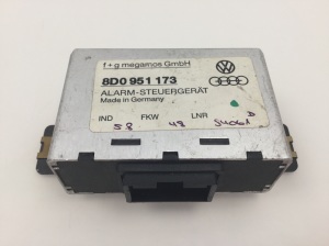 Boîtier module alarme - 8D0951173