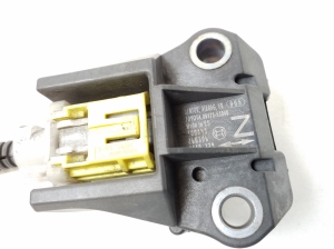 LEXUS IS (2005–2013) Airbag sensor 8917353040 - 3