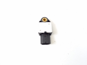 LEXUS IS (2005–2013) Airbag sensor 898310W040 - 2