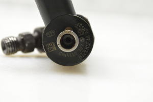 Opel Insignia (2008–2017) Injecteur de carburant 0445110327 - 2
