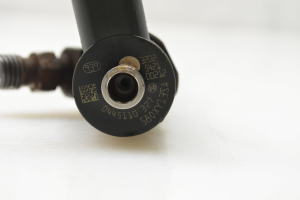 Opel Insignia (2008–2017) Injecteur de carburant 0445110327 - 5