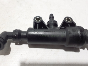 Mercedes Benz SLK-Class 171 (2004–2011) Siduri peasilinder A2112900112 - 3
