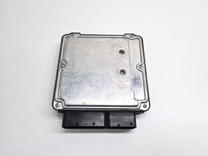 Volkswagen Touran I (2003–2010) Engine control unit 03G906016EH - 4