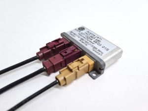 Volkswagen Touran I (2003–2010) Antenas pastiprinātājs 1K0963585 - 2