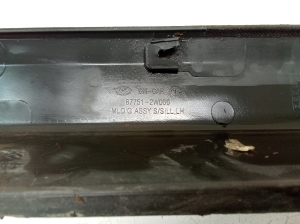 Hyundai Santa Fe (2012–2018) Sill (body part) 877512W000 - 2