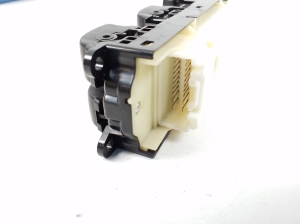 LEXUS IS (2005–2013) Front door glass switch 8404053070 - 3