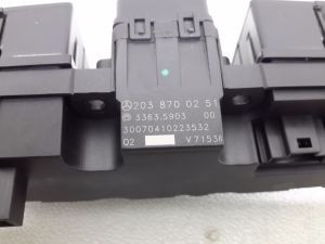 Mercedes Benz CLC-Class 203 (2001–2007) Warnblinkschalter A2038700251 - 4