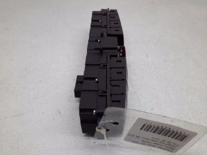 Mercedes Benz CLC-Class 203 (2001–2007) Warnblinkschalter A2038700251 - 6