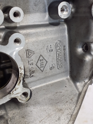 RENAULT Arkana (2019–2026) Getriebegehäuse 321014063R - 3
