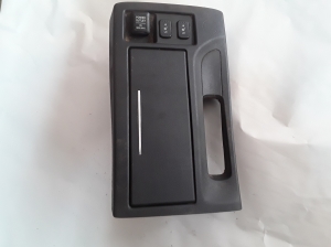   Porte-gobelet  - 77295T1GE212M1 