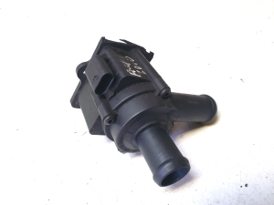 AUDI A4 B8 (2007–2016) Auxiliary water pump 8K0819147 - 2