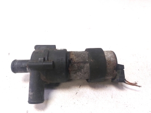 Auxiliary water pump - 2038350064