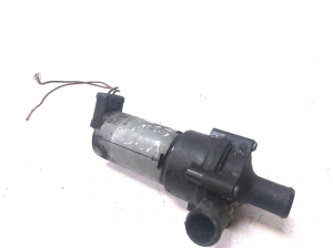 Auxiliary water pump - 0018351364