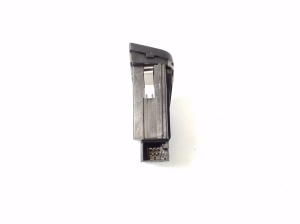 AUDI A4 B8 (2007–2016) Hazard light switch 8K2941509A - 3