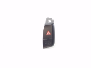 Hazard light switch - 8K2941509A