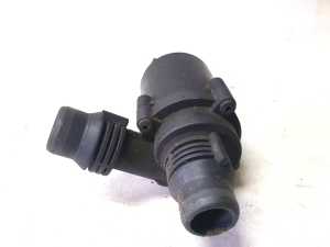 BMW X6 E71 (2008–2014) Auxiliary water pump 702078240 - 2