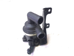 AUDI A4 B8 (2007–2016) Auxiliary water pump 03L121093F - 4