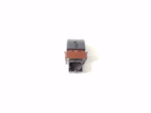 AUDI A4 B8 (2007–2016) Trunk opening switch 8K0959831A - 3