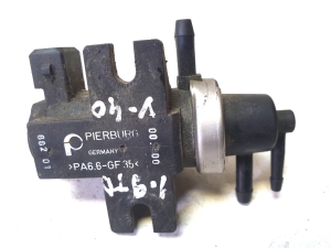 VOLVO V40 (1995–2004) Solenoid 30618057 - 3