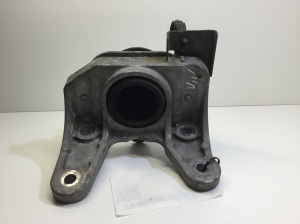 Engine bracket - 93850450