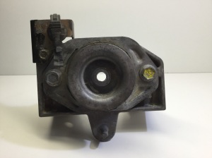 Opel Vivaro A (2001–2014) Engine bracket 93850450 - 2