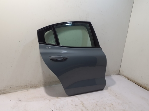 VOLVO S60 III (2018–2026) Tagumised küljeuksed 31693080 - 3