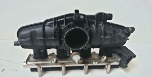 AUDI A6 C6 (2004–2011) Ansaugkrümmer 06F133201N - 4