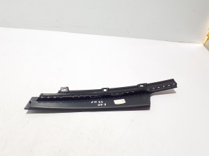 VOLVO S60 III (2018–2026) Esiukse klaasi välimine liist 32257389 - 3