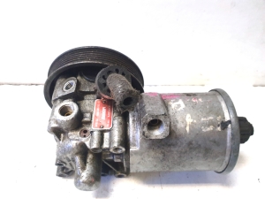Mercedes Benz E-Class W124 (1985–1995) Servopumpe 1244601280 - 3