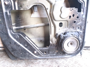 NISSAN Navara (2005–2015) Tür hinten - 3