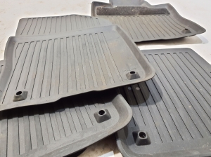 VOLVO S60 III (2018–2026) Salongimatid 31659477 - 3